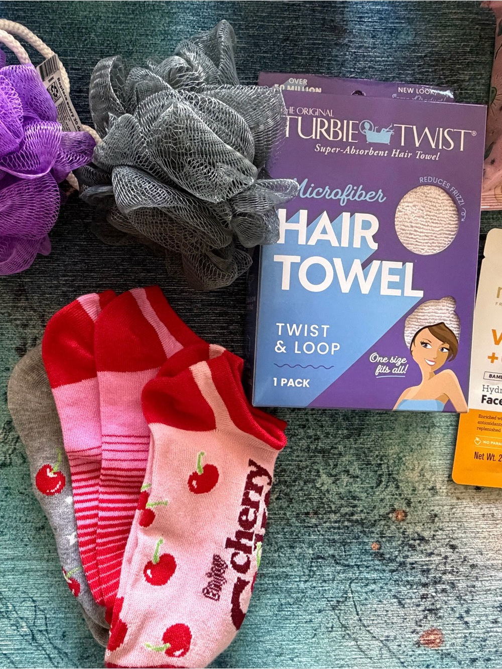 Fun bundle of relax and self care - Picture 8 of 8